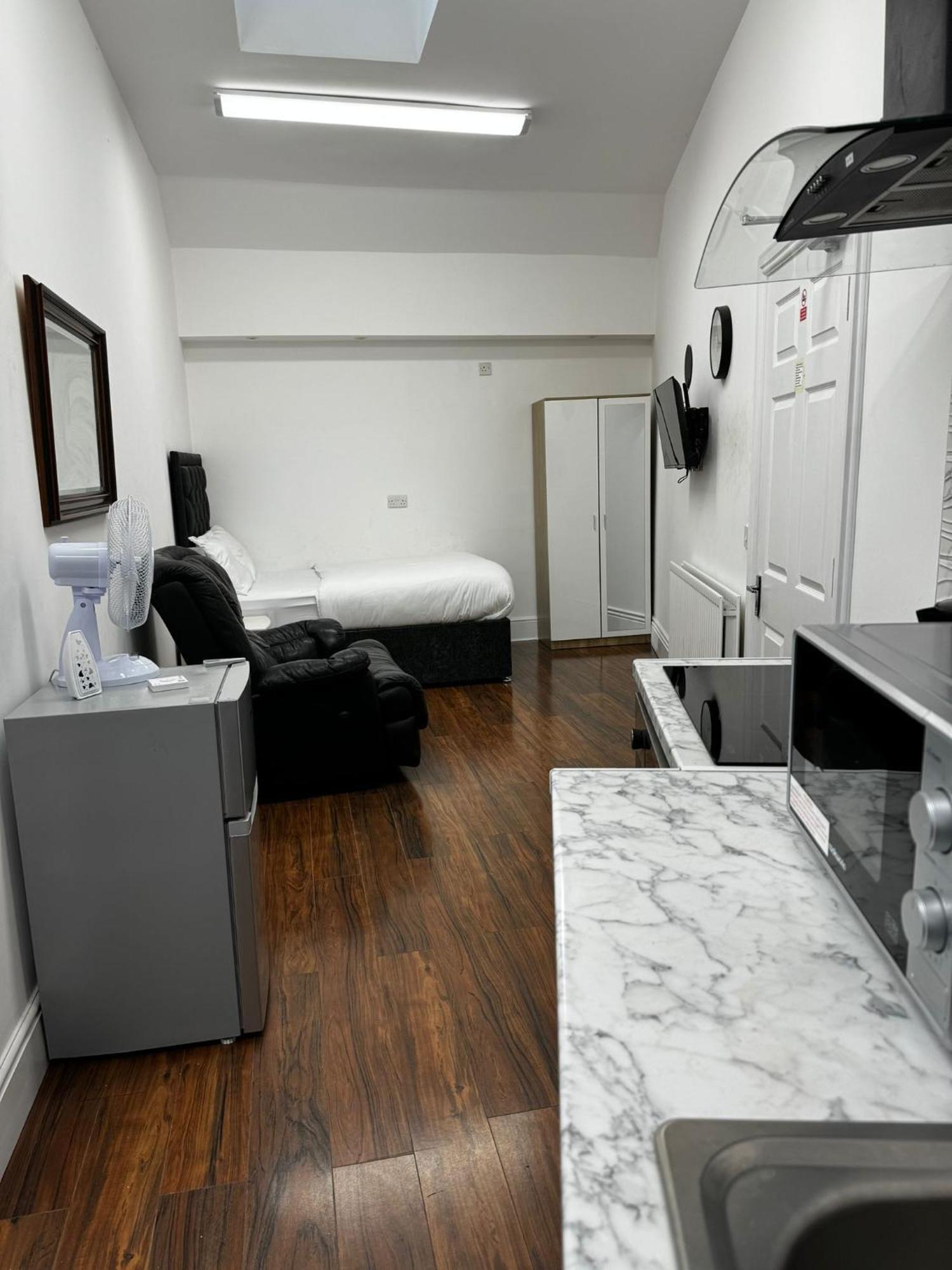Nikoda Lodge Gillingham  Εξωτερικό φωτογραφία